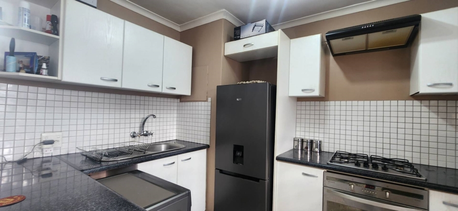 2 Bedroom Property for Sale in Ottery Western Cape